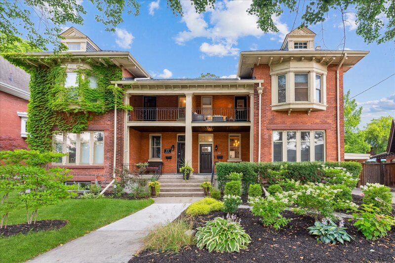 64 Lorne Cres.